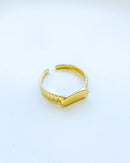 Anel Regulável Meio Canelado - Semijoia Banhado em Ouro 18k