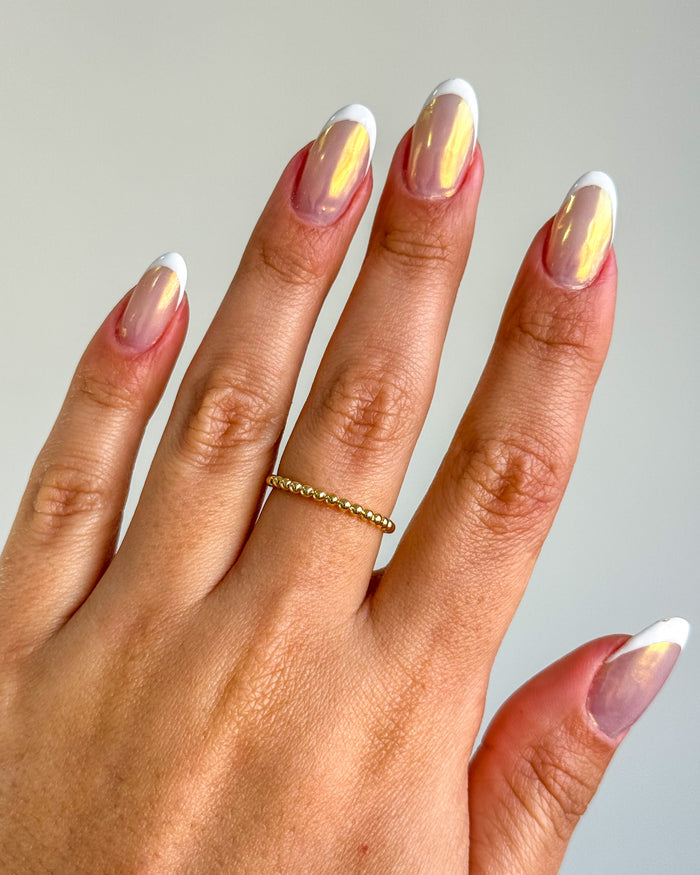 Anel Regulável Mini Bolinhas - Semijoia Banhado em Ouro 18k