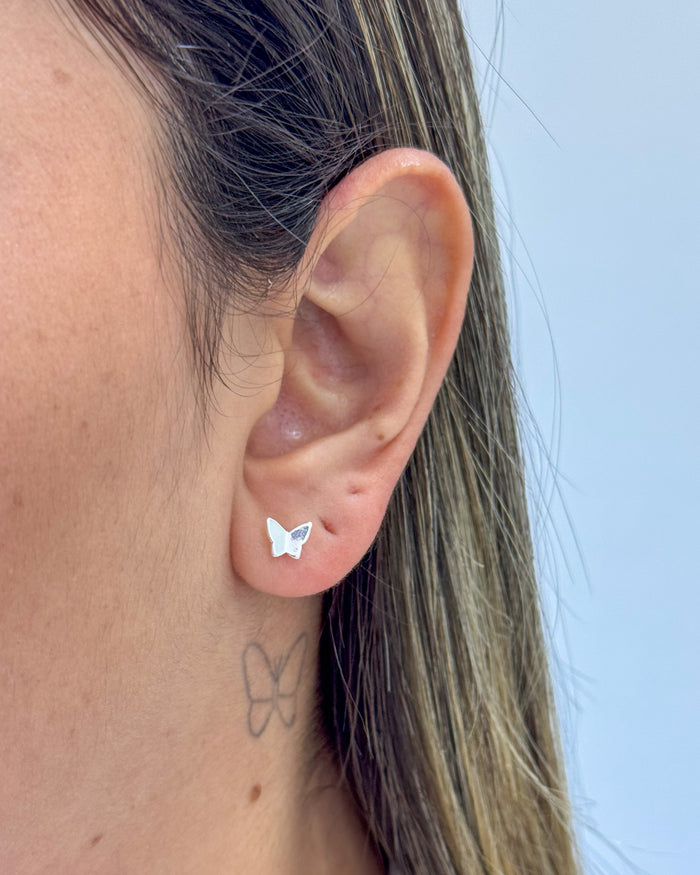 Brinco Borboleta Origami - Semijoia Banhado a Prata